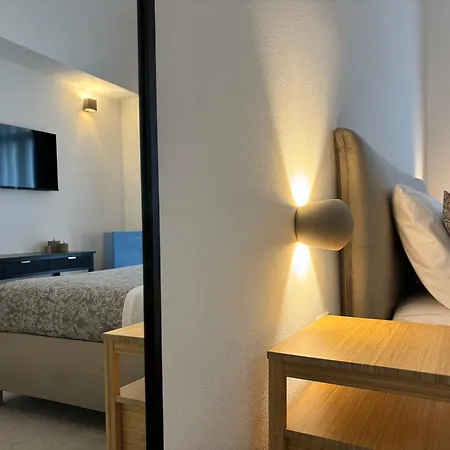 Historic Balcony & On Via Maqueda Privat bolig