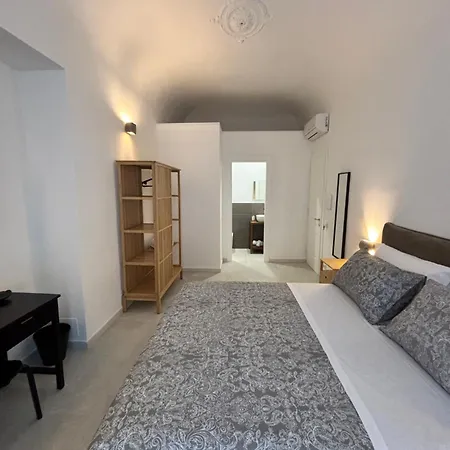 Privat bolig Historic Balcony & On Via Maqueda Palermo