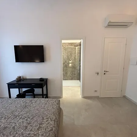 Historic Balcony & On Via Maqueda Privat bolig *